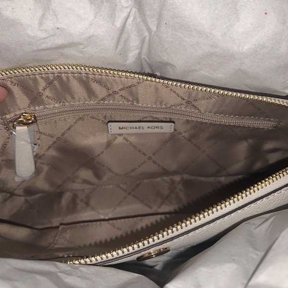 Michael Kors Purse and Wallet set Arlo Light Cream Leather  Shoulder Bag NWT - Picture 8 of 14